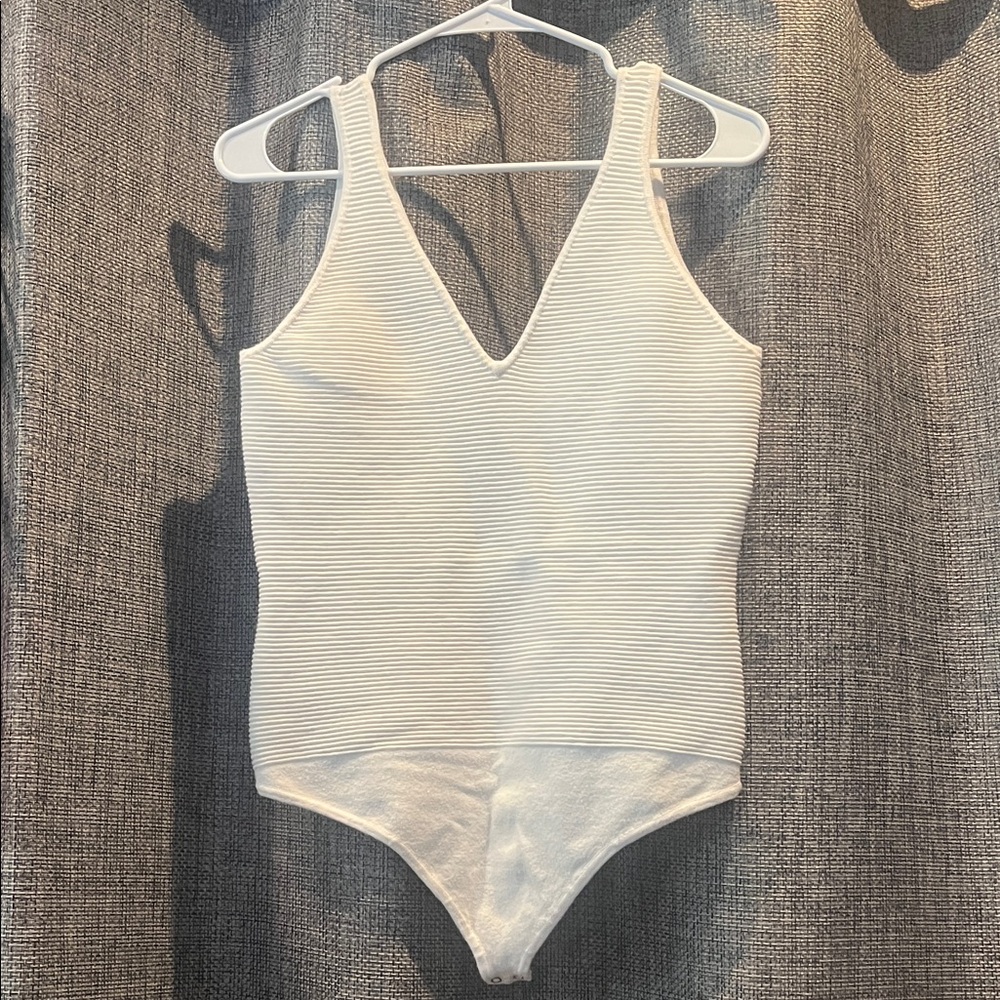 Abercrombie & Fitch White Ribbed Bodysuit